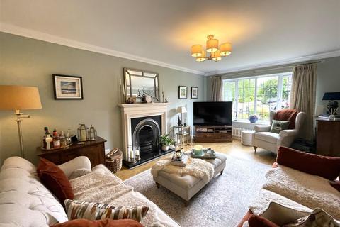 4 bedroom detached house for sale, Villa Farm, Newcastle Road, Arclid, Sandbach