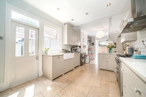 36 Terrace Road, London, E9 7ES