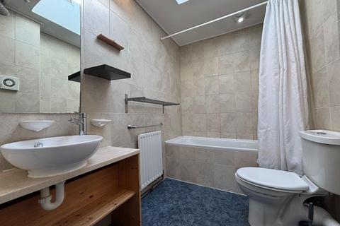 4 Erin Close, Bromley, BR1 4NX