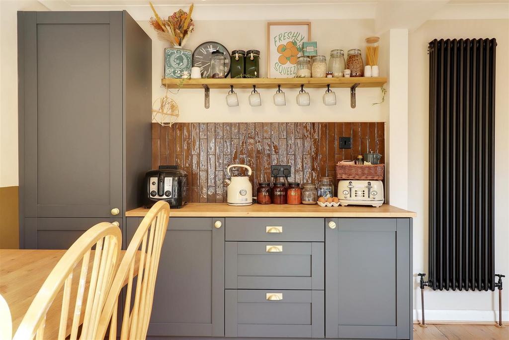 IMG 6695-IMG 6697.jpg