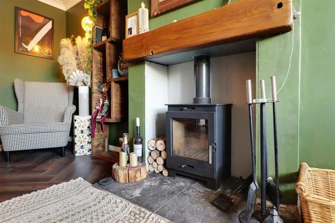 3 bedroom detached house for sale, Sidings Court, Brough