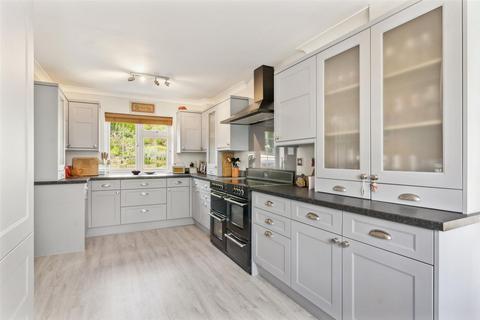undefined, Silverthorn Drive, Hemel Hempstead, HP3