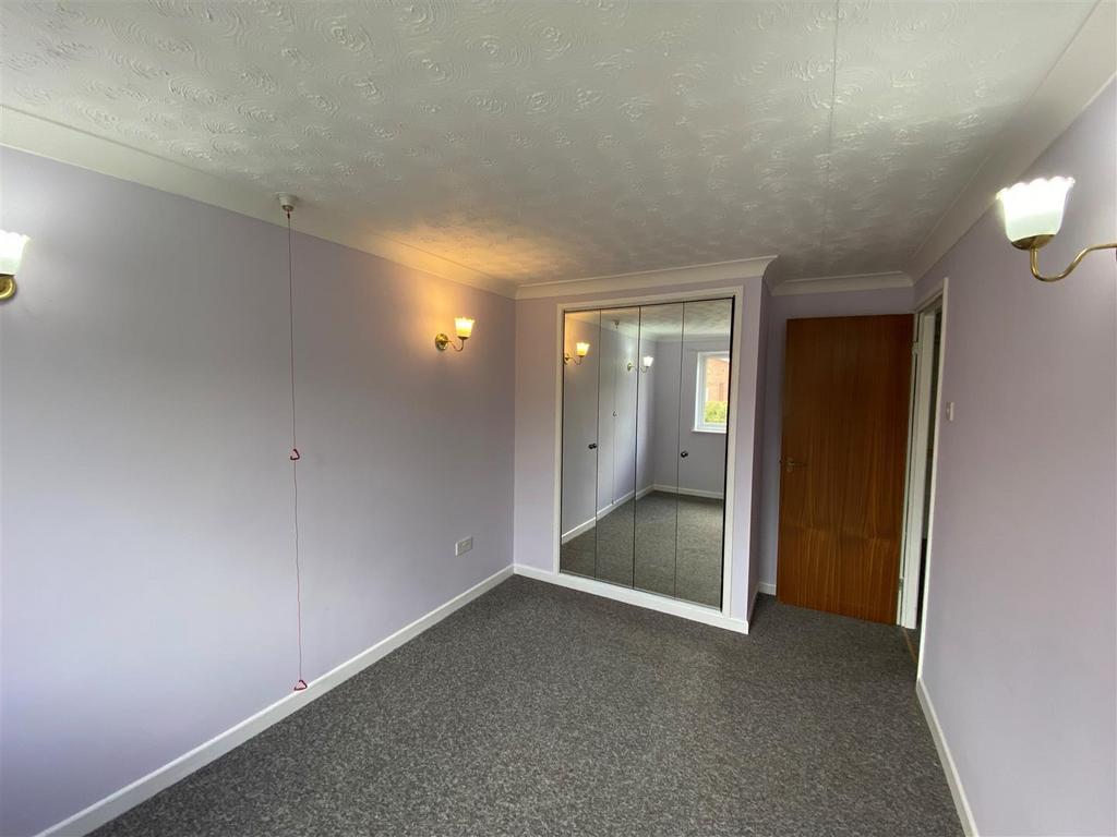 Bedroom one.jpg