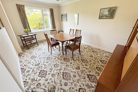 4 bedroom detached house for sale, Aldrich Road, Cleethorpes, N.E. Lincs, DN35 0DP