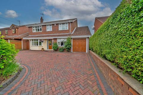 4 bedroom detached house for sale, East Butts Road, Etching Hill