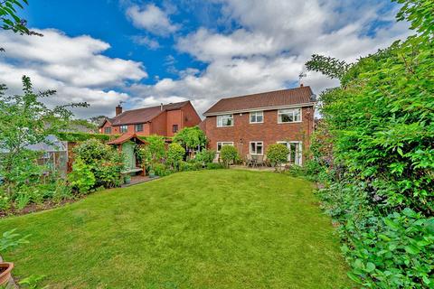 4 bedroom detached house for sale, East Butts Road, Etching Hill