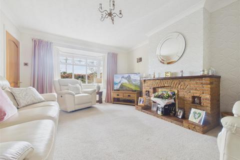 4 bedroom detached house for sale, East Butts Road, Etching Hill