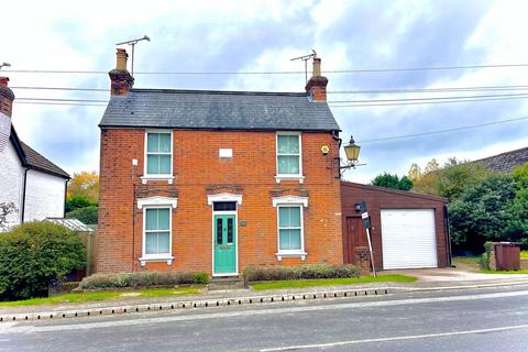 3 bedroom detached house for sale, London Road, Dunkirk, ME13