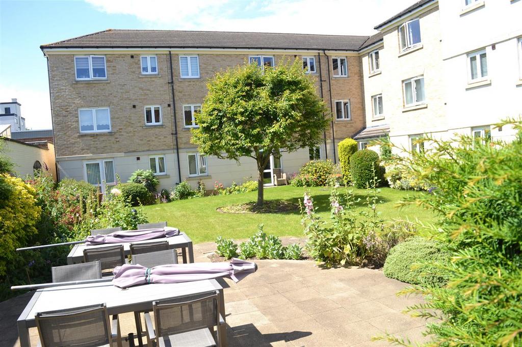 Communal gardens
