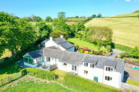 3 bedroom detached house for sale, Ffordd Trwyn Swch, Llanddoged, Llanrwst