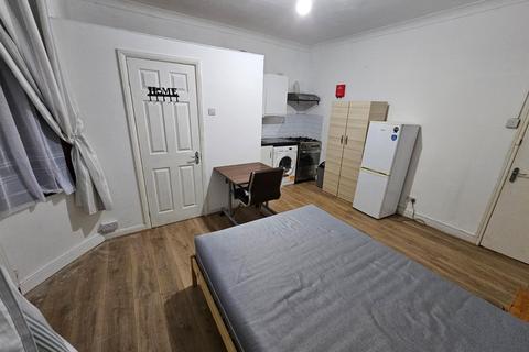 undefined, Earlham Grove, Forest Gate E7
