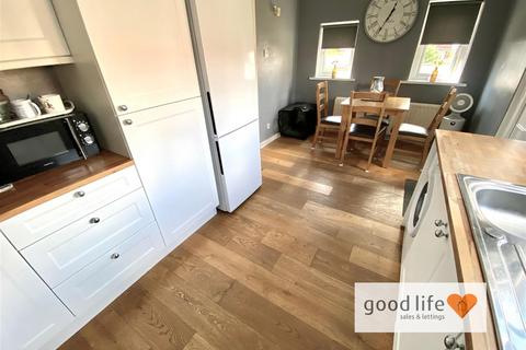 24 Hexham Road, Sunderland, SR4 8BN