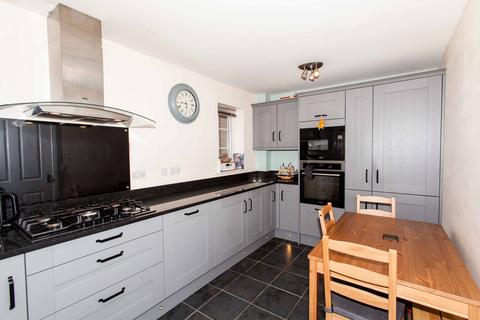 4 bedroom semi-detached house for sale, Croft House Way, Bolsover, S44