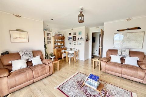 2 bedroom flat for sale, Falaise, West Quay, Newhaven