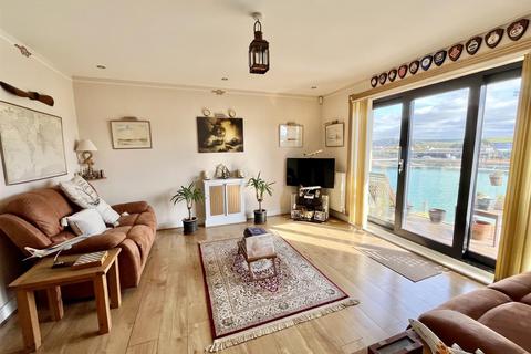 2 bedroom flat for sale, Falaise, West Quay, Newhaven