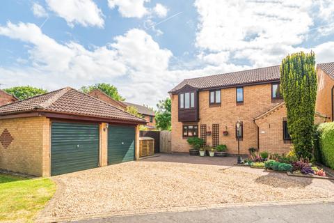 33 Belton Grove, Grantham, NG31 9HH