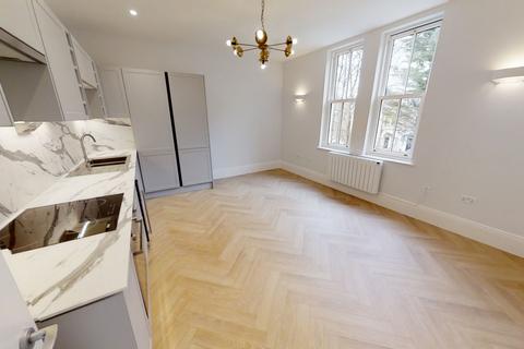 1 bedroom apartment for sale, Bargate House, Epsom Road, Holy Trinity, GU1