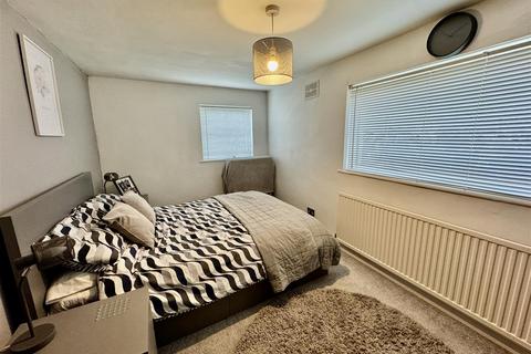 30 Bogthorn, Oakworth, Keighley, BD22 7LT