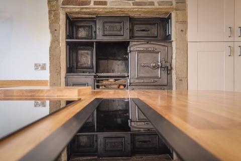 5 bedroom farm house for sale, Roper Lane, Queensbury BD13