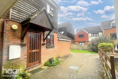 undefined, Peacock Mews, Maidstone