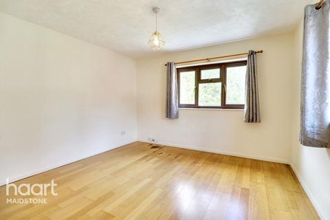 1 bedroom end of terrace house for sale, Peacock Mews, Maidstone