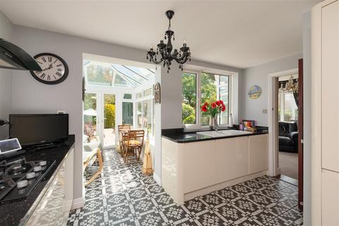 5 bedroom detached house for sale, Station Road, HERNE BAY