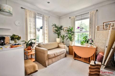 1 bedroom apartment for sale, Eridge Road, Tunbridge Wells, Kent, TN4 8HJ