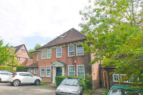 1 bedroom flat for sale, Frithwood Avenue, Northwood HA6