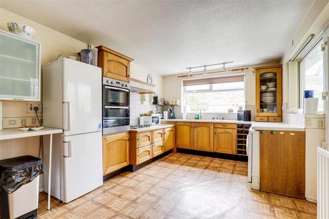 3 bedroom detached house for sale, St. Albans Road, Arnold NG5