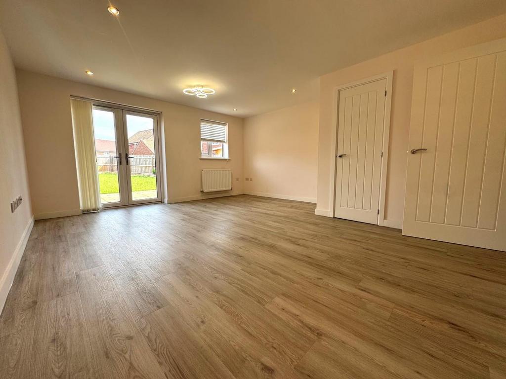 Living area.jpg