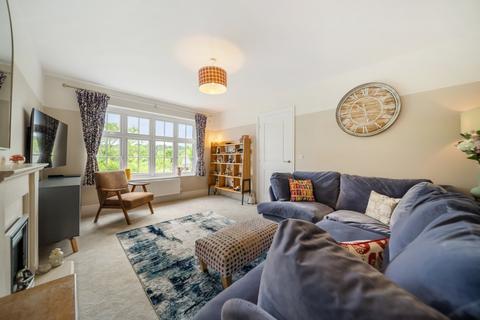 8 Bletchley Close, Horsforth, Leeds, LS18 4FD