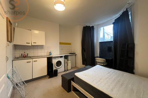 undefined, Ground floor Studio 116 Robinson Road, London
