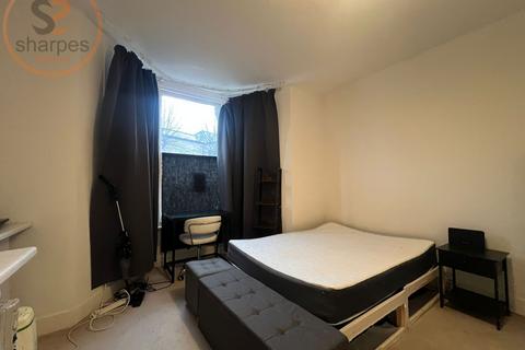 undefined, Ground floor Studio 116 Robinson Road, London