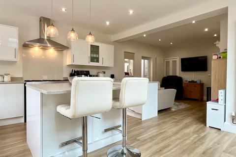 43 Emmanuel Road, Sutton Coldfield, B73 5LY