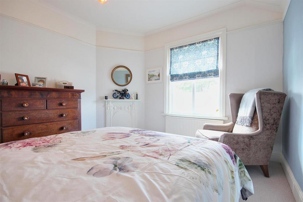 Bedroom 3 (rear)