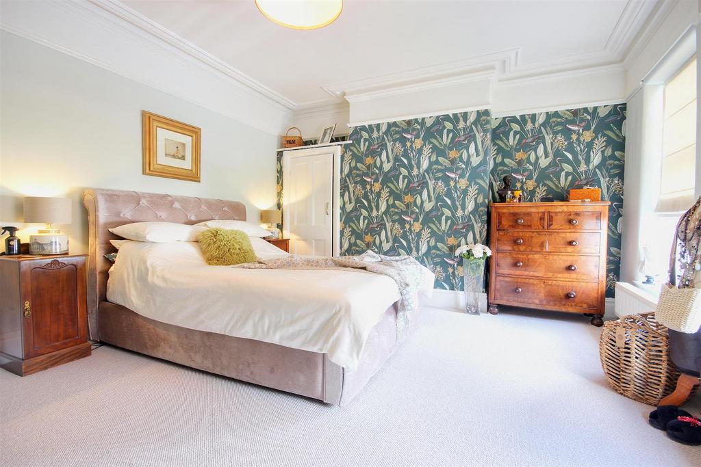 Bedroom 1 (front)