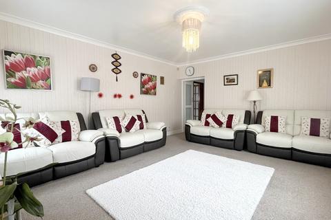 133 Waddington Avenue, Coulsdon, CR5 1QP