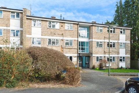 85 Rough Rew, Dorking, RH4 2PA