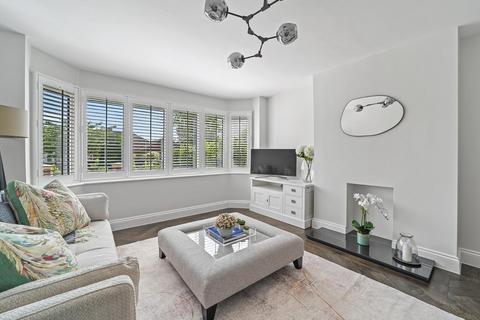10 Baldocks Road, Theydon Bois, Epping, CM16 7EB