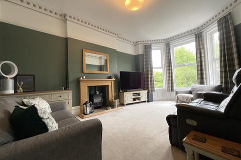8 bedroom house for sale, Westbourne Park, Scarborough