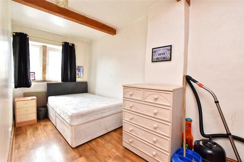 3 bedroom terraced house for sale, Smithy Bridge Road, Littleborough, Greater Manchester, OL15