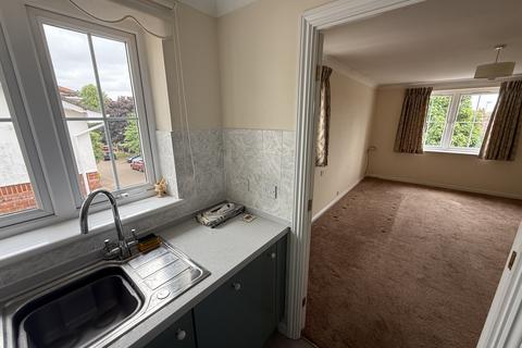 1 bedroom flat for sale, Prices Lane, Reigate RH2