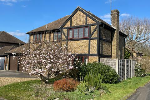 4 bedroom detached house for sale, Cadet Way, Church Crookham GU52