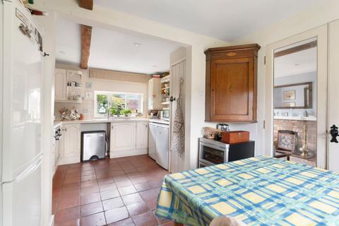 3 bedroom barn for sale, Woodmancote, Defford, WR8