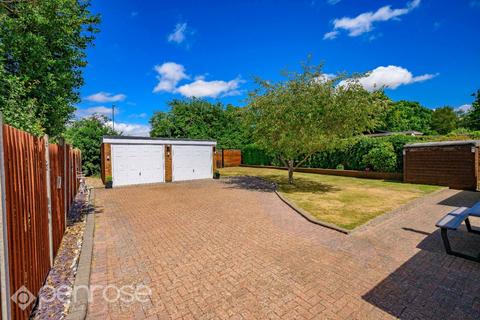 4 bedroom detached bungalow for sale, Warden Hill Road, Luton, Bedfordshire, LU2 7AE