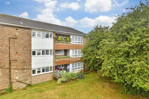 139 Chetwode Road, Tadworth, KT20 5PJ