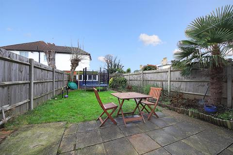 5 Maple Grove, London, W5 4LA