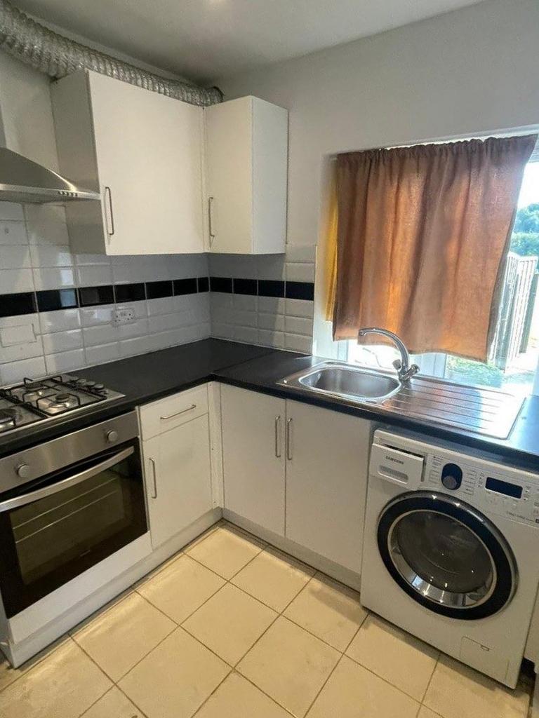 Annex kitchen