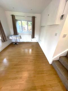 3 bedroom end of terrace house for sale, Farm Close, High Barnet, EN5
