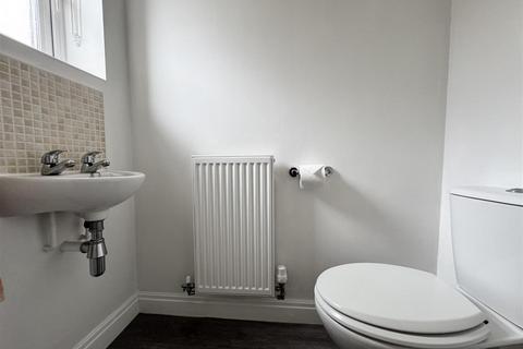 2 bedroom terraced house for sale, Clay Delf, Lower Cumberworth, HD8 8TN